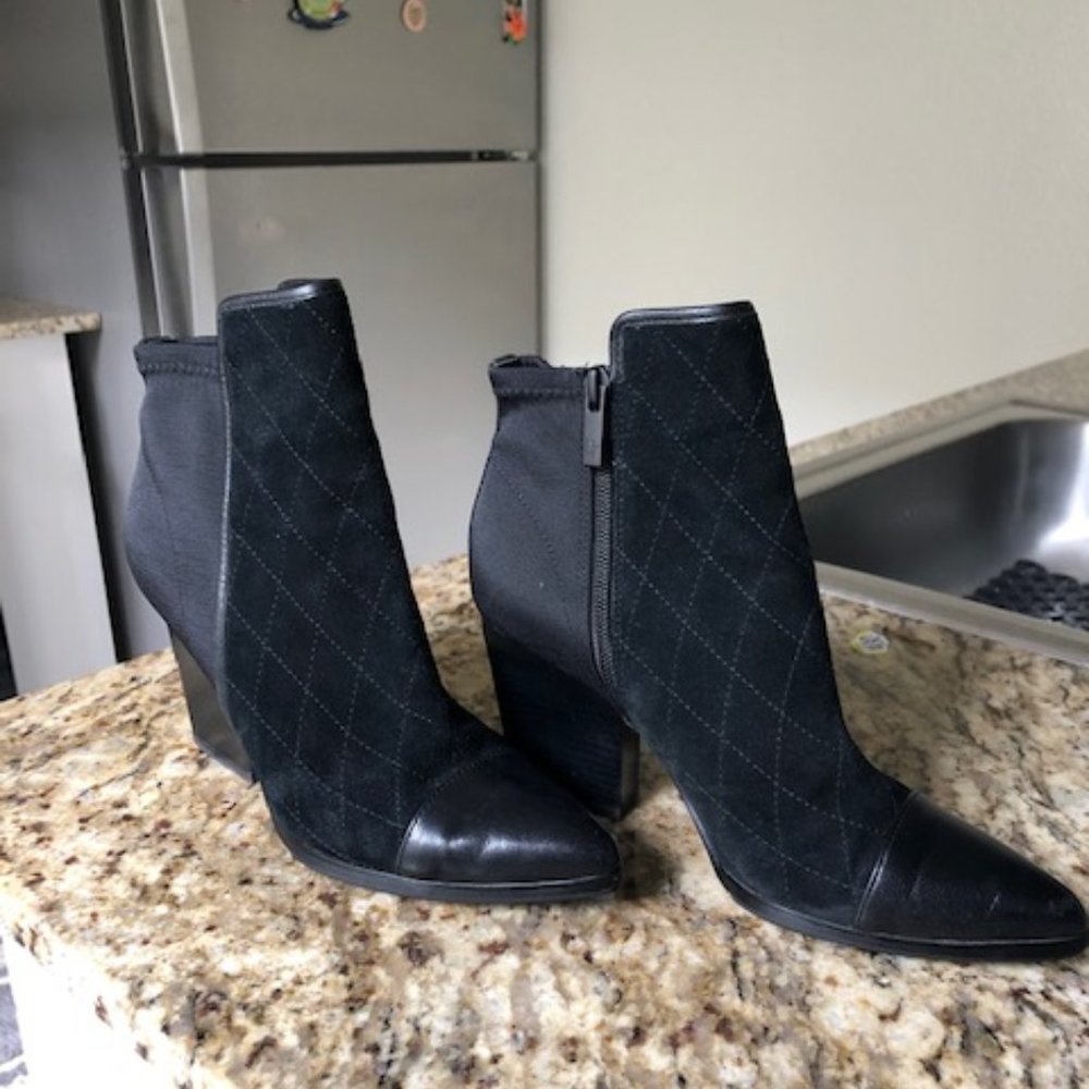 Donald J. Palmer Booties